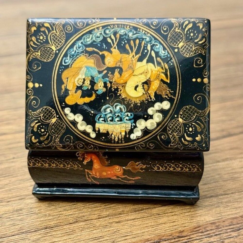 Russian Palekh Troika Horses Laquer Trinket Box - Picture 13 of 14